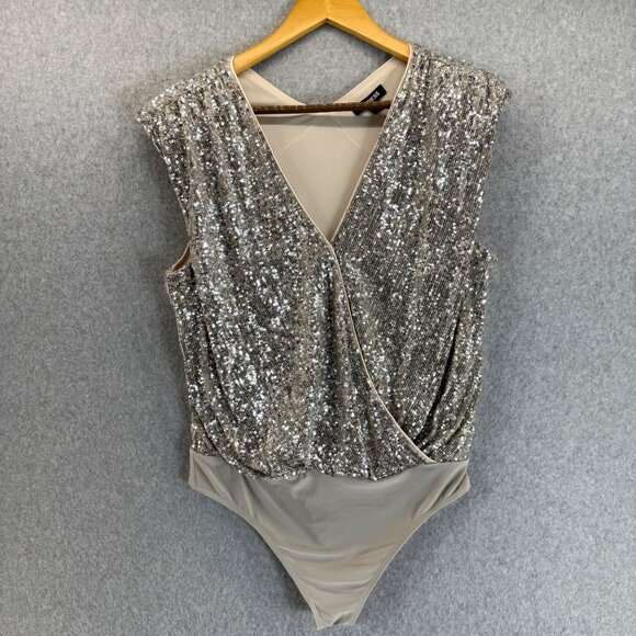 Express Womens Gold Silver Sequin Body Suit V-Neck Short Sleeve Date Size Medium - Picture 1 of 16
